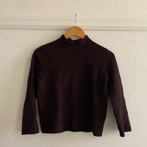 Cropped houndstooth mock neck top